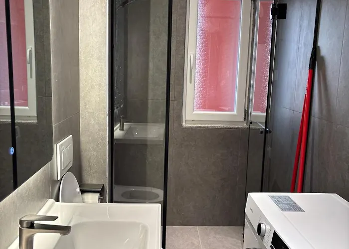 Appartement Hermanos Shëngjin